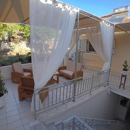 Mouses Thalia Апартаменты *