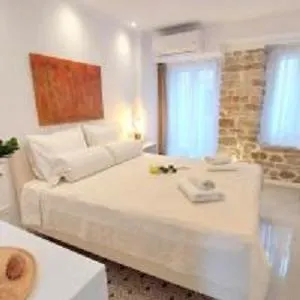 Apartment Mouses Thalia *